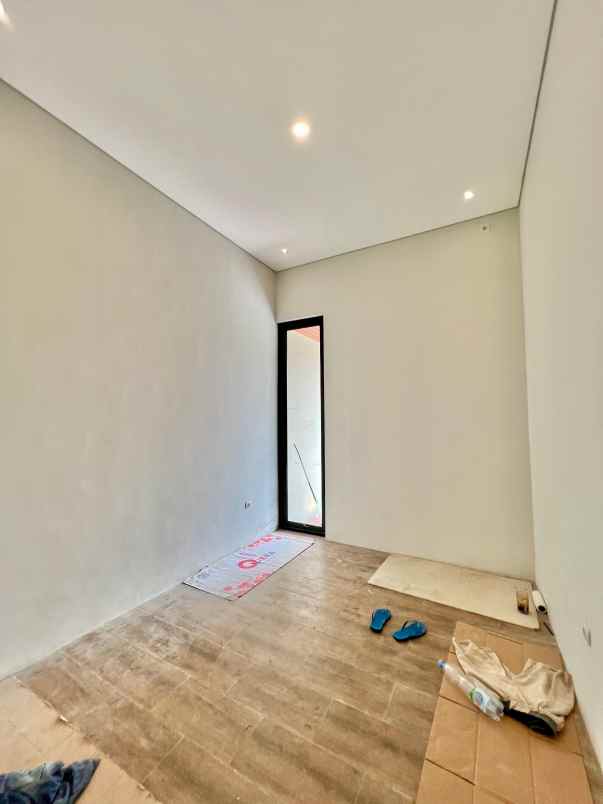 dijual rumah purwomartani kalasan sleman