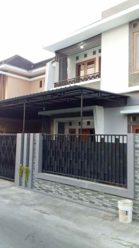 dijual rumah purwomartani kec kalasan