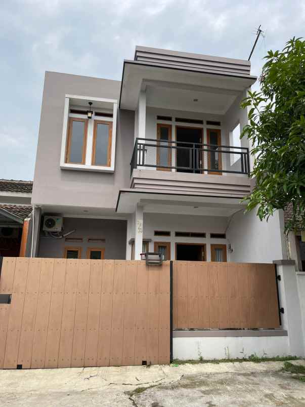 dijual rumah r5wp j48 jl jkt banjarsari