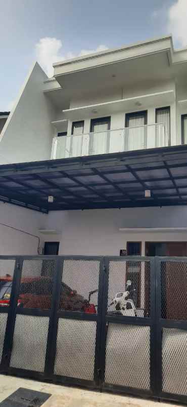 dijual rumah rawamangun jakarta timur