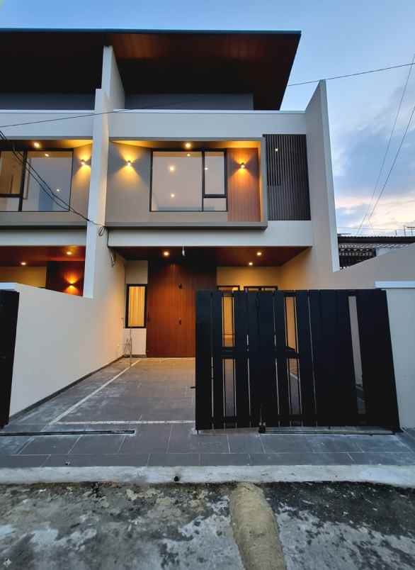 dijual rumah rawamangun jaktim