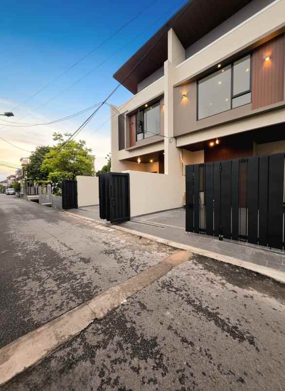 dijual rumah rawamangun jaktim