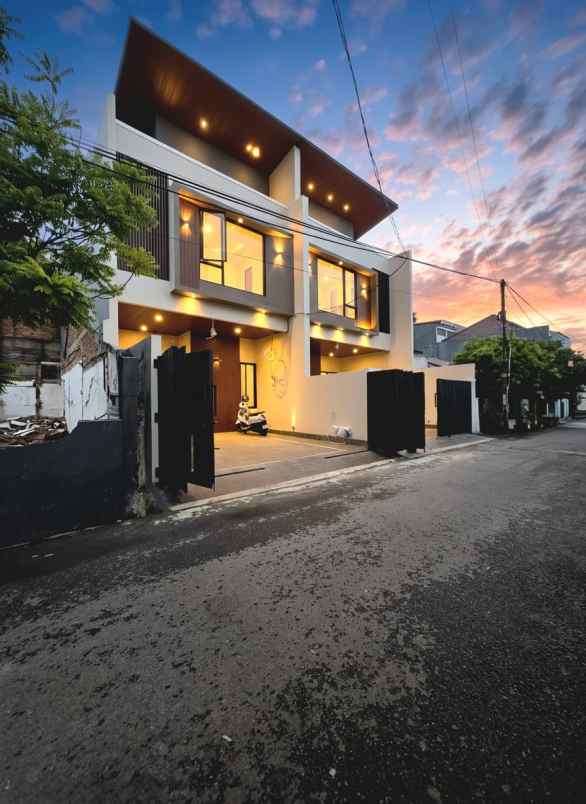 dijual rumah rawamangun jaktim