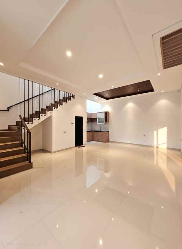 dijual rumah rawamangun jaktim