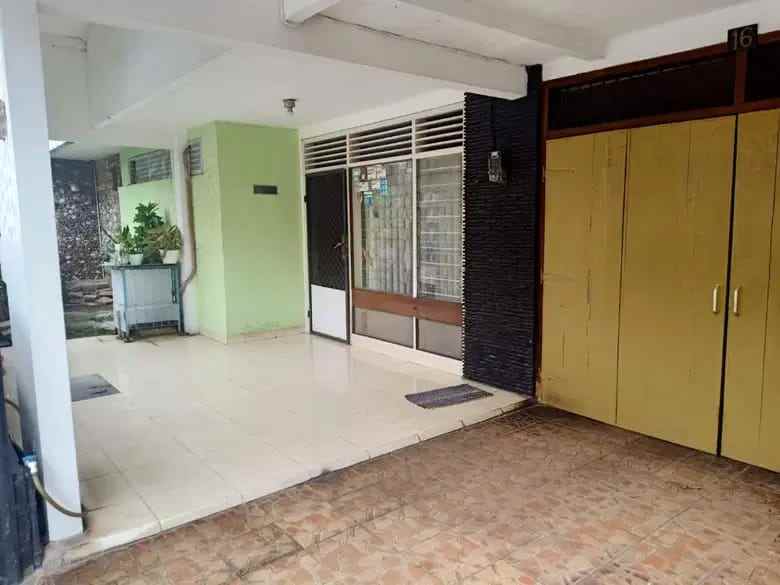 dijual rumah rawamangun pulo gadung