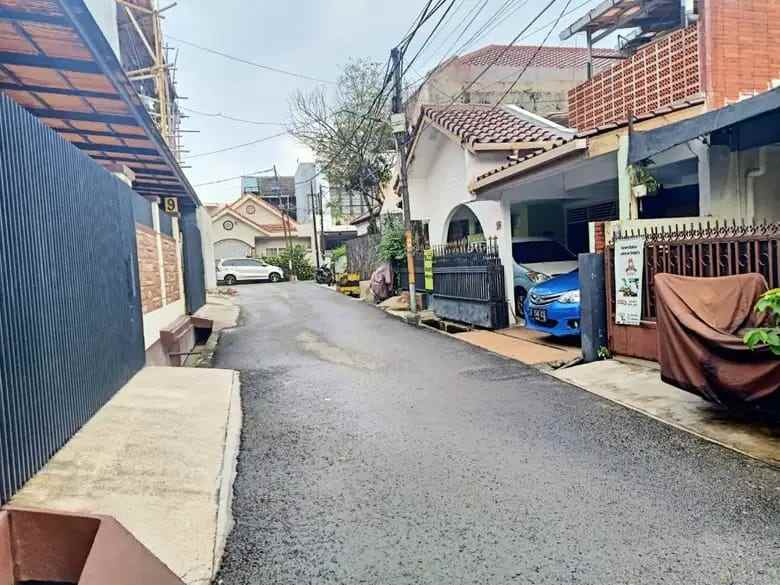 dijual rumah rawamangun pulo gadung