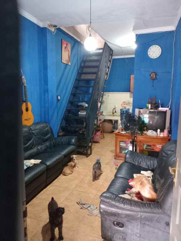 dijual rumah regency melati mas