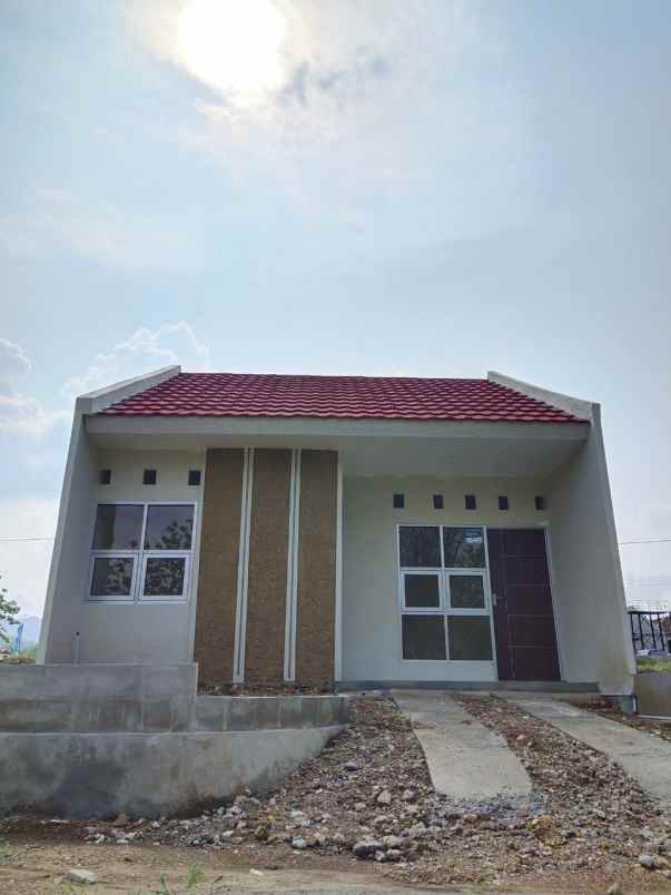 dijual rumah sanggrahan singodutan