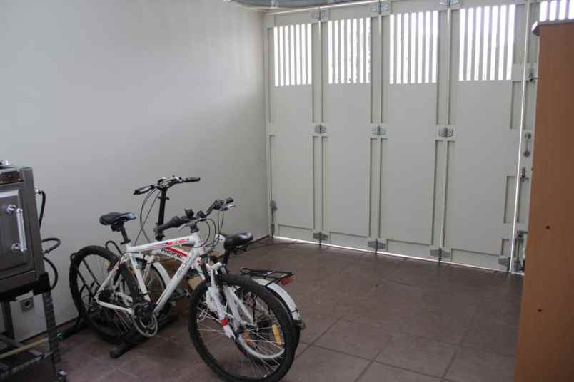 dijual rumah sardonoharjo ngaglik