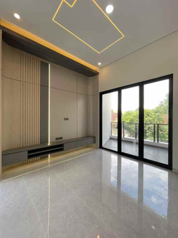 dijual rumah sardonoharjo ngaglik