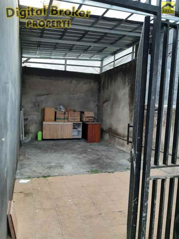 dijual rumah sariwangi