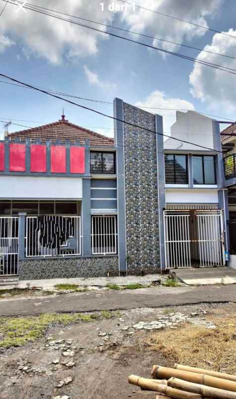 dijual rumah sawojajar 1