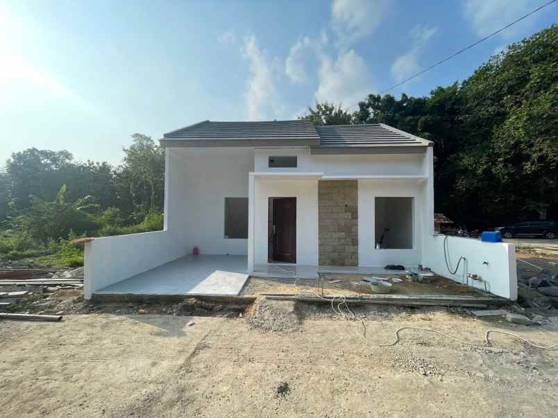 dijual rumah sedayu bantul