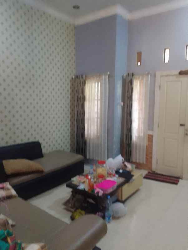 dijual rumah shm di perumahan mandiri land