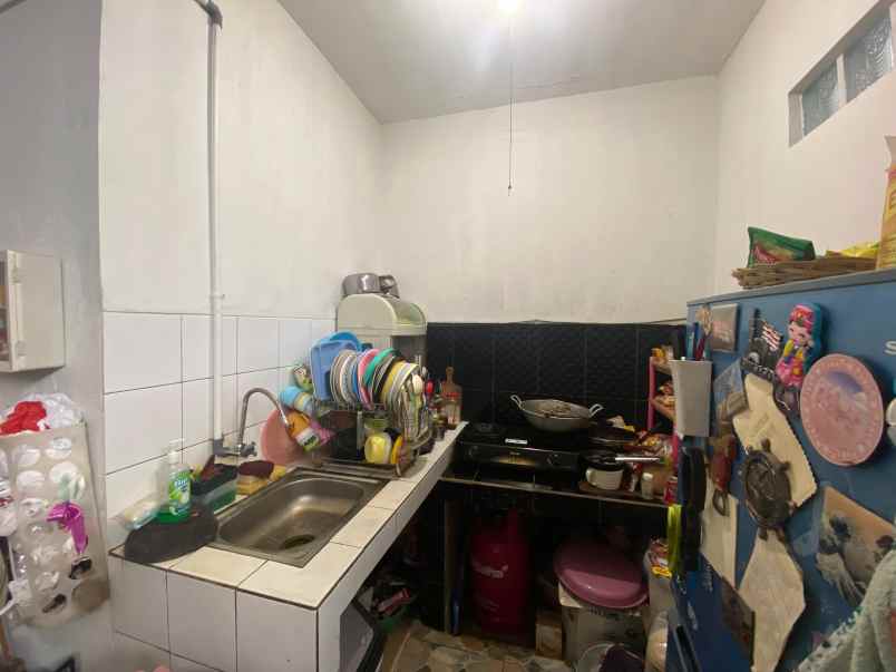 dijual rumah siap huni di komplek dekat cipageran