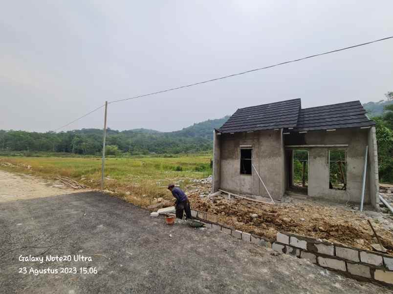 dijual rumah sibanteng leuwisadeng