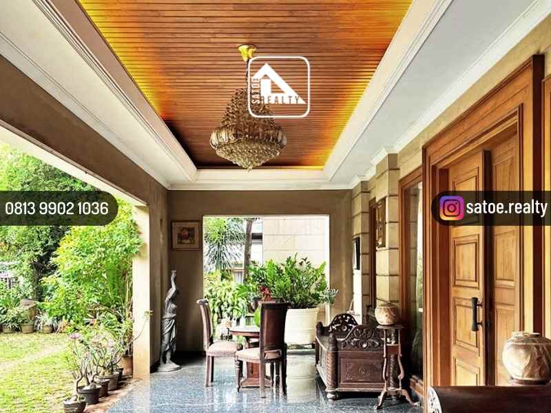 dijual rumah simprug golf kebayoran