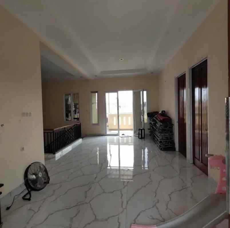 dijual rumah sukabumi utara kec kebon