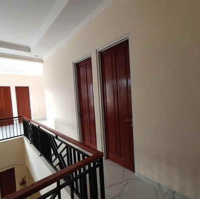 dijual rumah sukabumi utara kec kebon