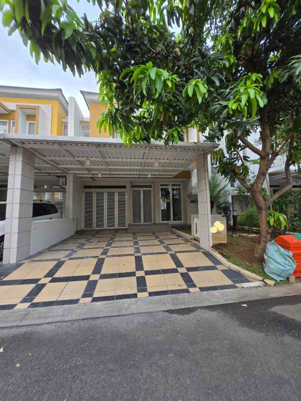 dijual rumah summarecon bekasi cluster