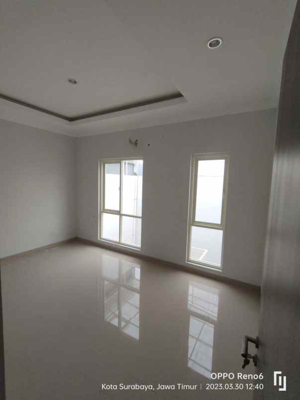 dijual rumah sutorejo surabaya