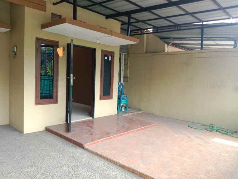 dijual rumah talaga bestari cluster re