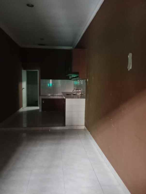 dijual rumah talaga bestari cluster re