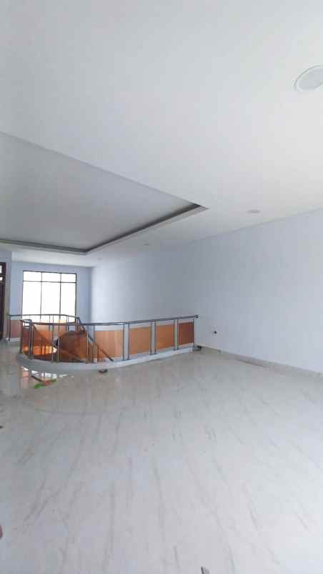 dijual rumah taman modern cakung