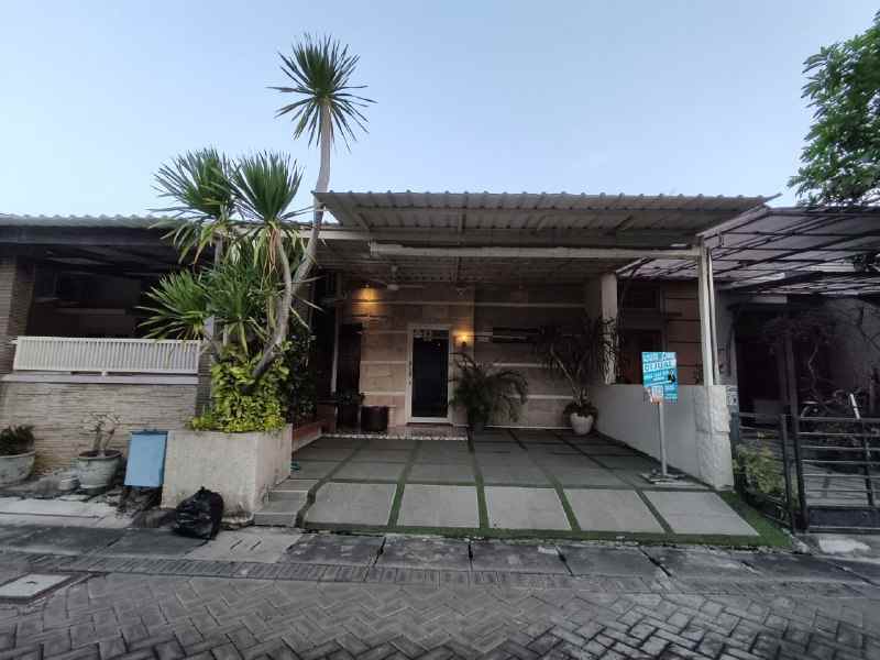 dijual rumah taman rivera regency