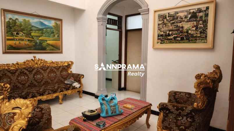 dijual rumah tanah baru