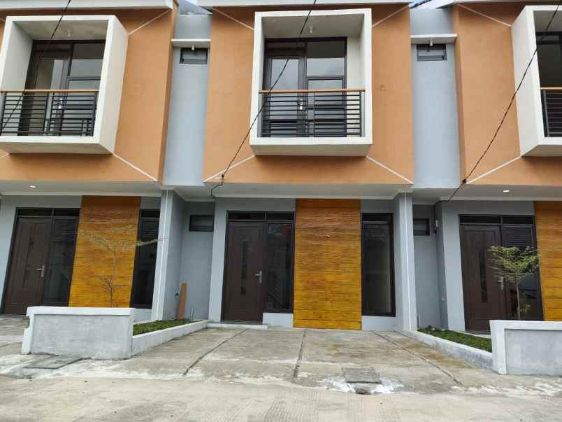 dijual rumah tanah genting