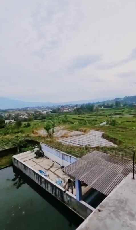 dijual rumah tarogong kaler