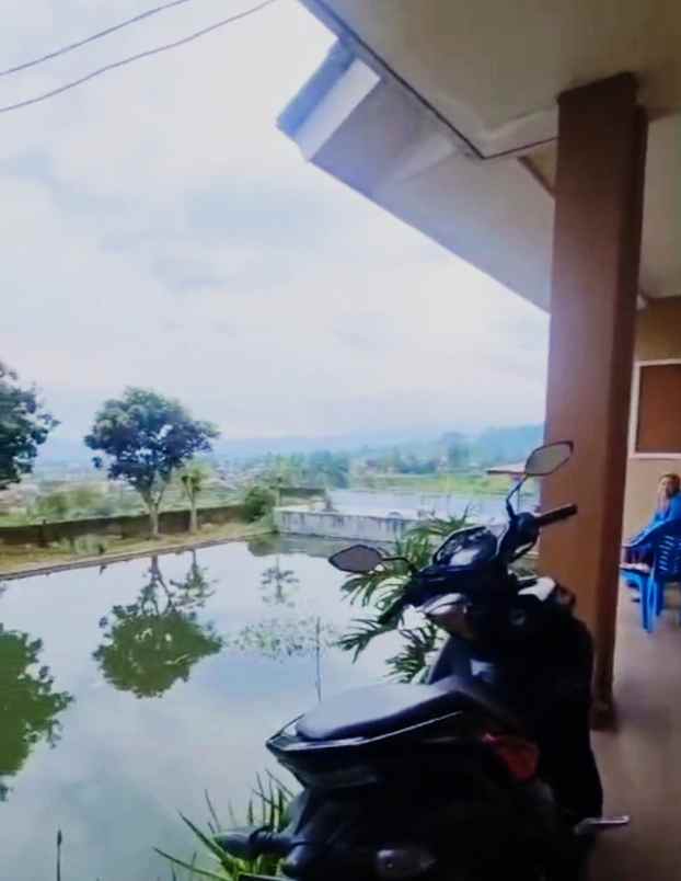 dijual rumah tarogong kaler