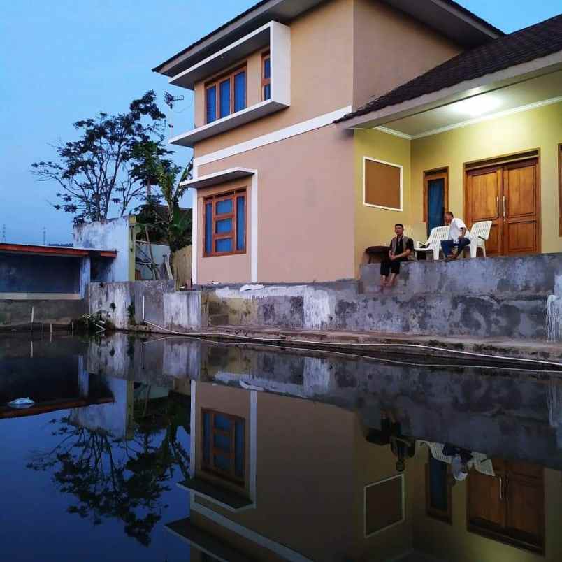 dijual rumah tarogong kaler