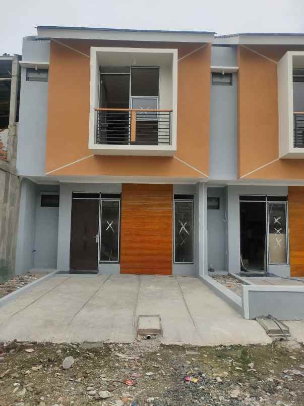 dijual rumah tarumajaya