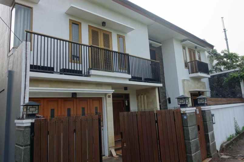 dijual rumah tebet barat