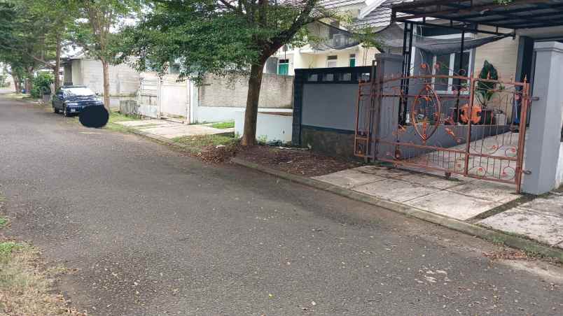 dijual rumah telaga kahuripan