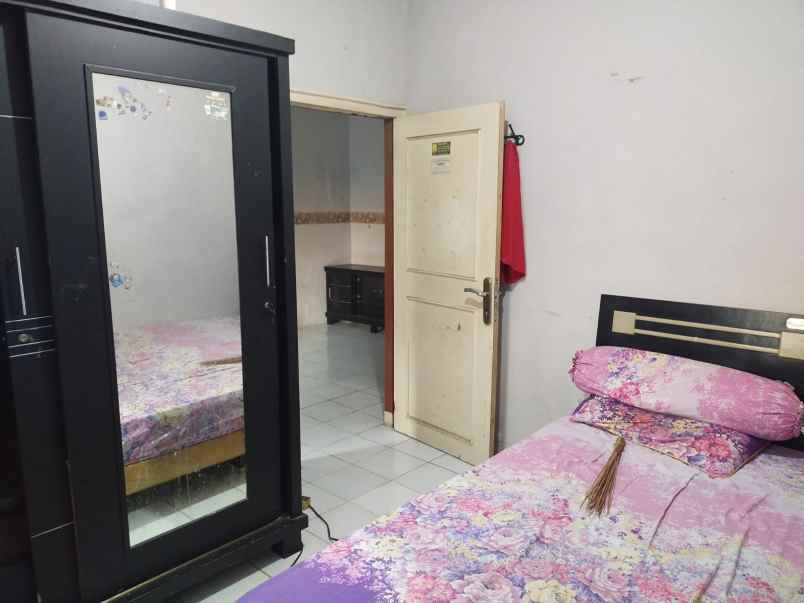dijual rumah telaga mas
