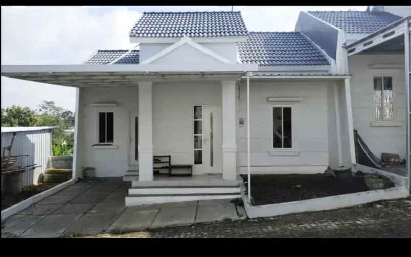 dijual rumah tembalang semarang