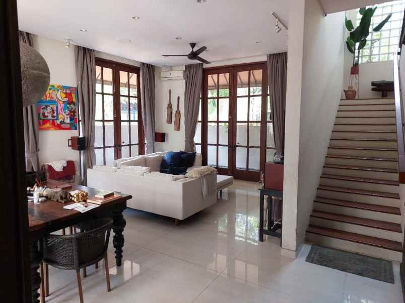 dijual rumah the calista b9 bsd city