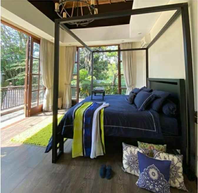 dijual rumah the calista b9 bsd city