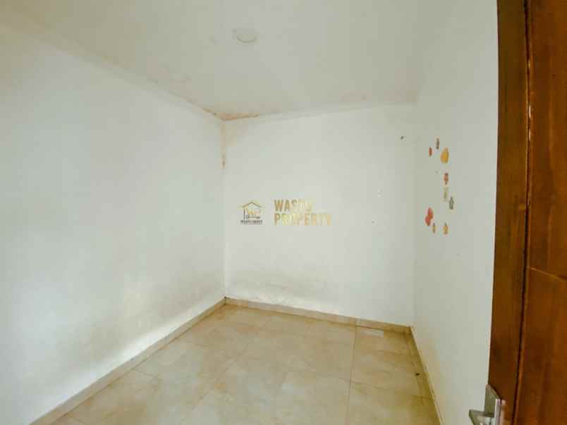 dijual rumah tlogo lot