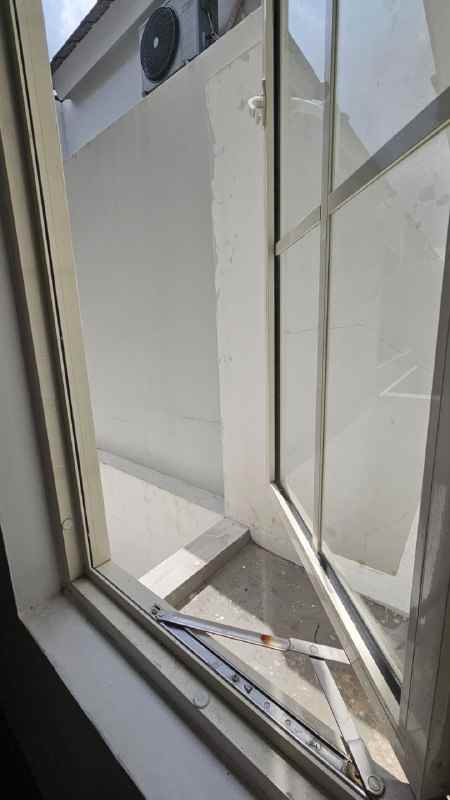 dijual rumah wisata bukit mas