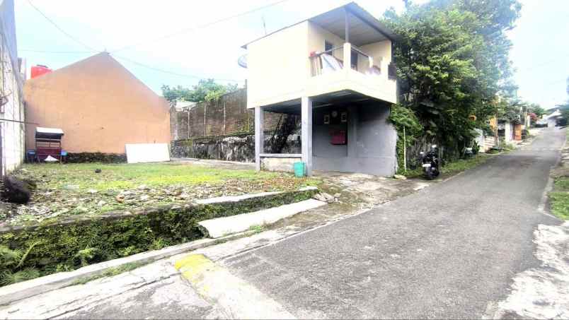 dijual tanah banjarsari surakarta