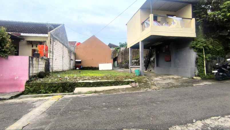 dijual tanah banjarsari surakarta