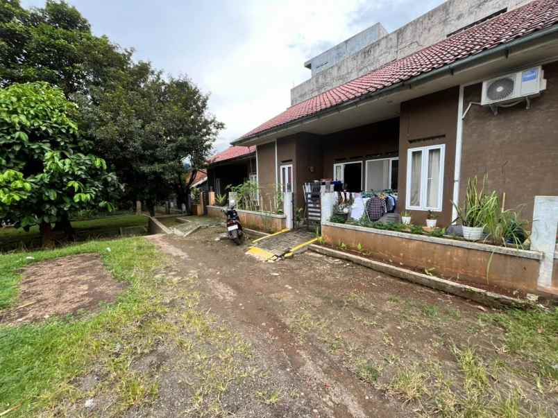 dijual tanah beserta bangunan bisa untuk komersil