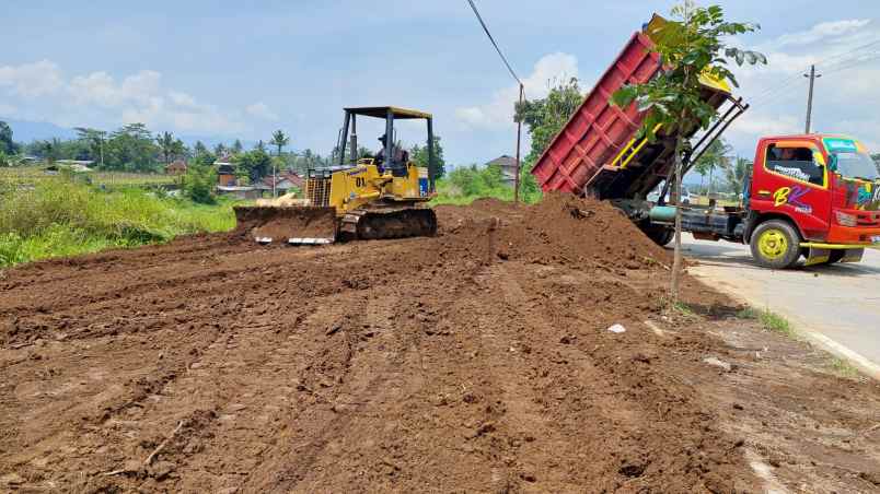 dijual tanah cocok ruko di mungkid magelang shm