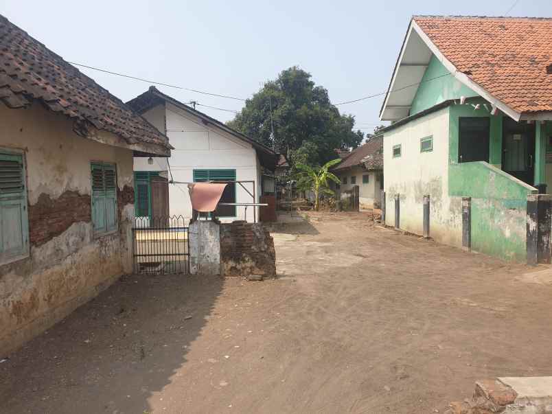 dijual tanah jalan raya tambakrejo