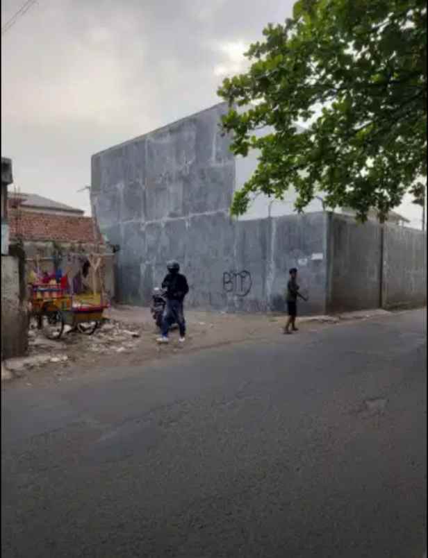 dijual tanah mainroad cibolerang kopo