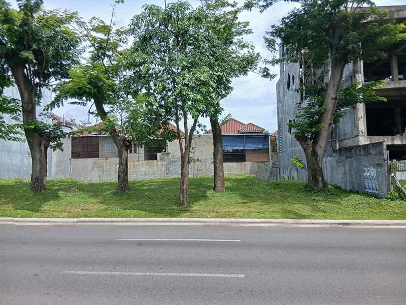 dijual tanah niaga gapura road